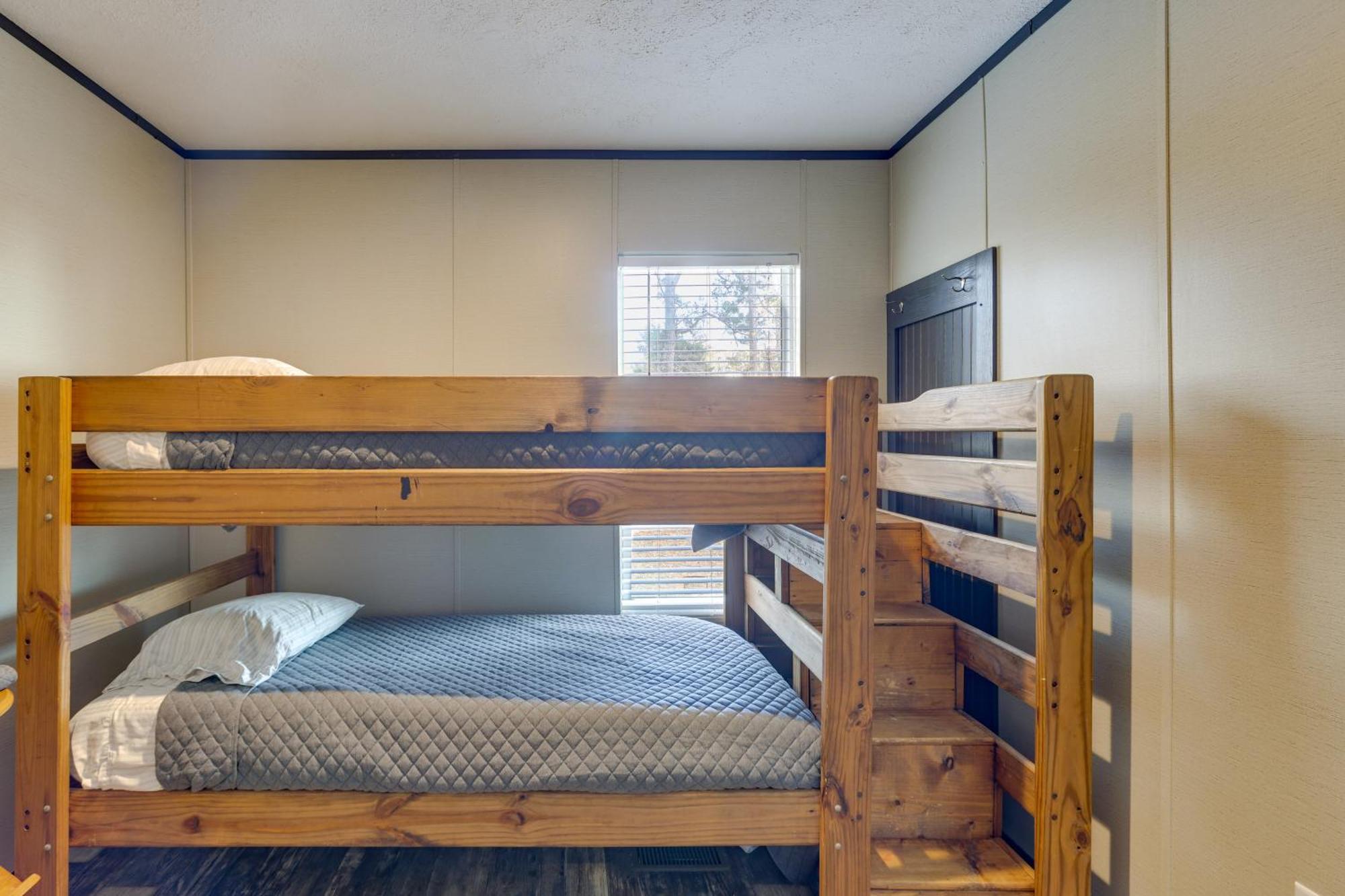 Lakefront Wetumpka Escape With Furnished Deck! Екстер'єр фото